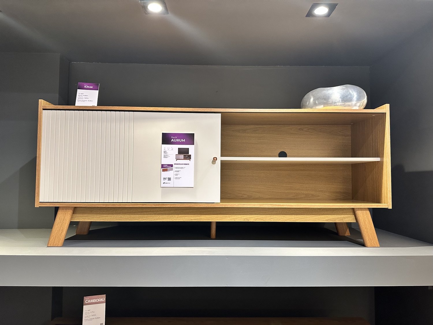 Rack ate 65" Aurum Nature/Off White - LINEA BRASIL - Imagem 6