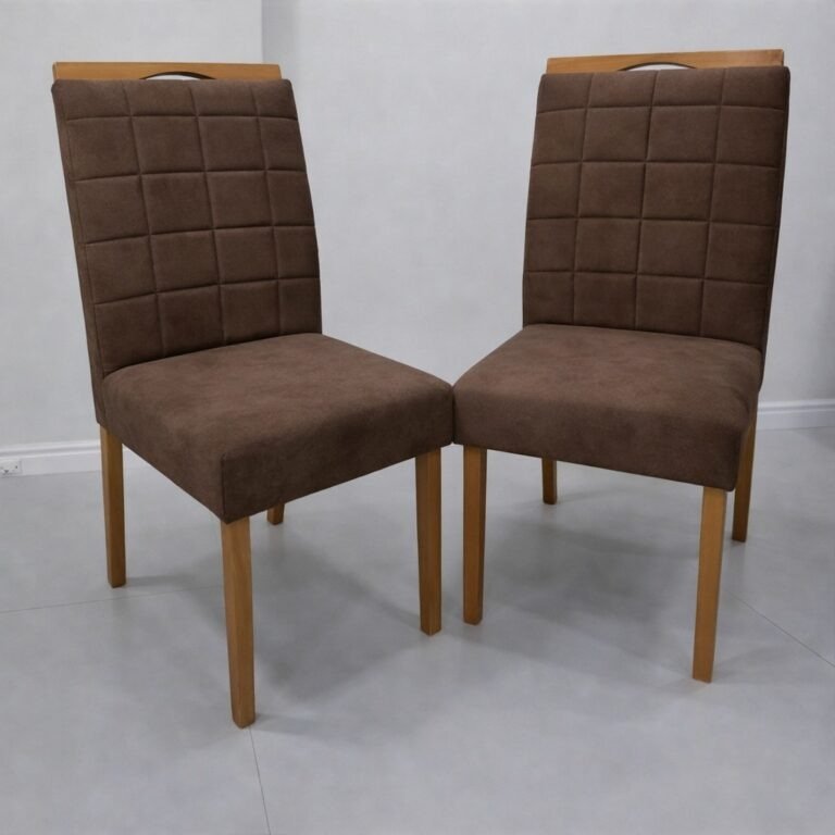 Mesa Maria 120 Imbuia/Off White com 4 Cadeiras Quartzo/Safira Veludo Marrom – A&A CONCEITO + KM DECOR - Imagem 2