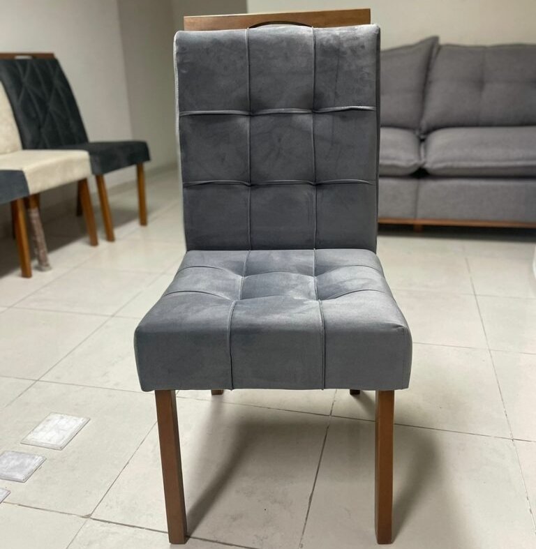 Mesa Salinas 90 (Tampo Dakota s/ vidro) Cinamomo com 4 Cadeiras Sophia Veludo Cinza Grafite – CEL MÓVEIS + WM DECOR - Imagem 2